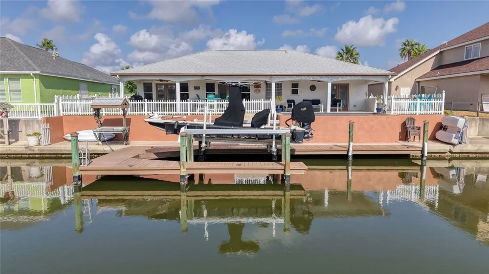761 Pompano Drive Aransas Pass, TX 78336