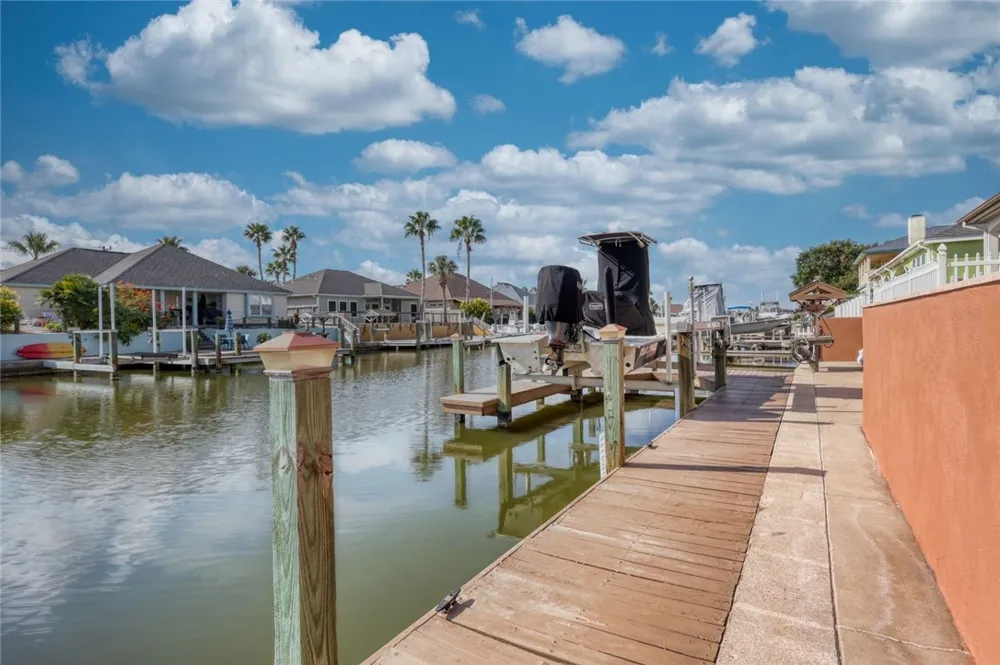 761 Pompano Drive Aransas Pass, TX 78336