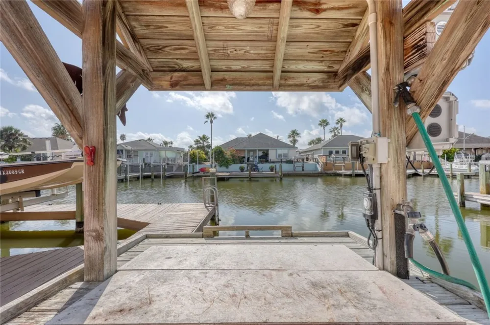761 Pompano Drive Aransas Pass, TX 78336