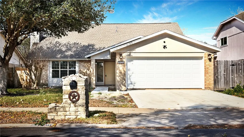 7030 Tree Top Place Corpus Christi, TX 78413