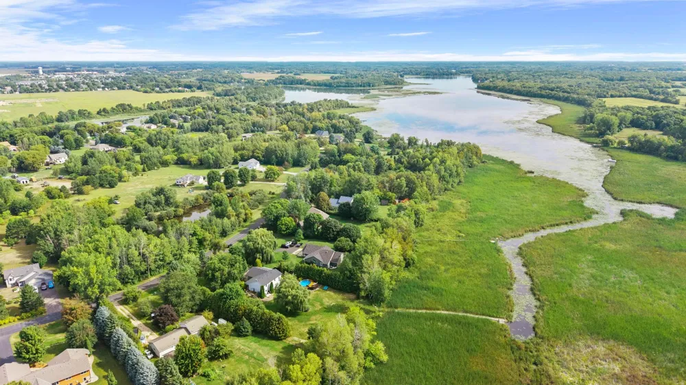 31795 Lakeway Drive NE Cambridge, MN 55008