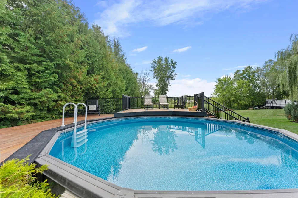 31795 Lakeway Drive NE Cambridge, MN 55008