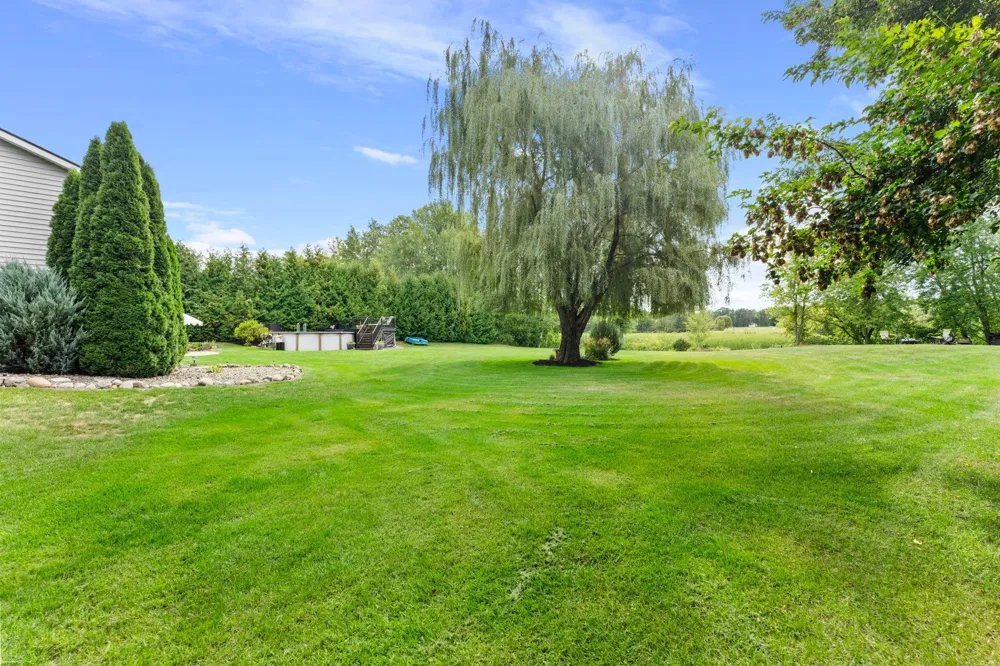 31795 Lakeway Drive NE Cambridge, MN 55008