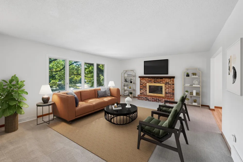 16015 Oak Shore Drive Lakeville, MN 55044