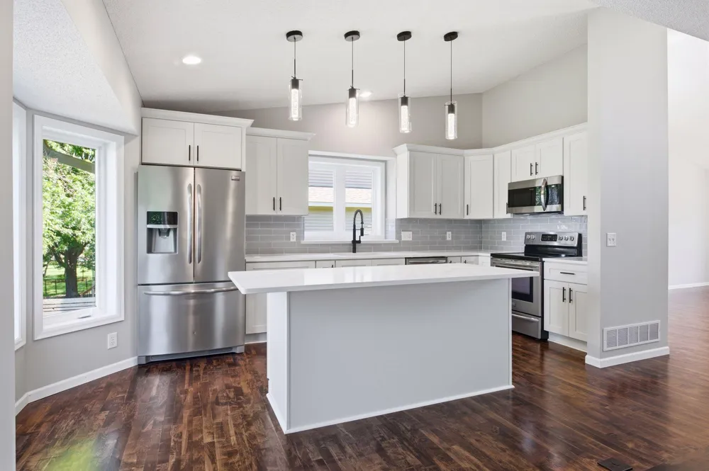 20911 Illinois Path Lakeville, MN 55044