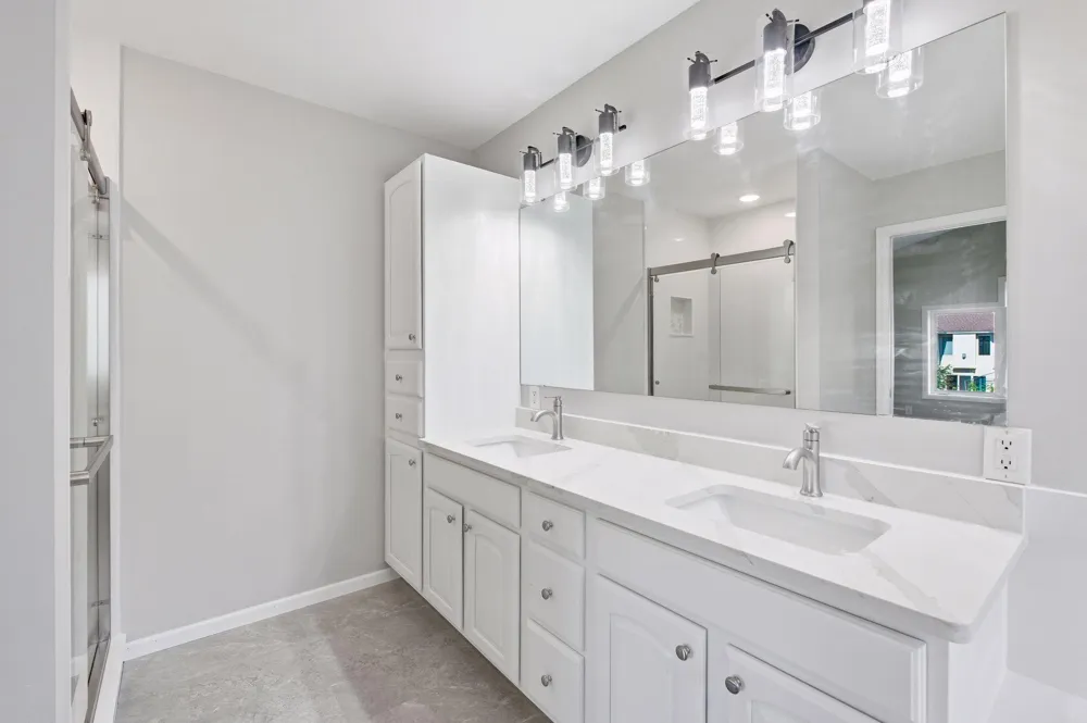 20911 Illinois Path Lakeville, MN 55044