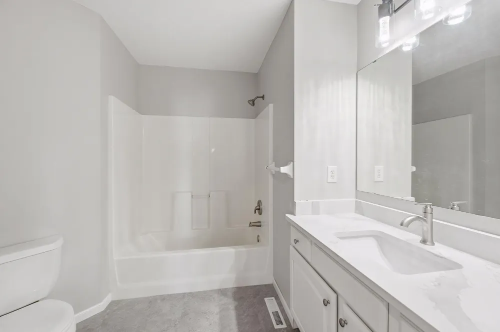 20911 Illinois Path Lakeville, MN 55044