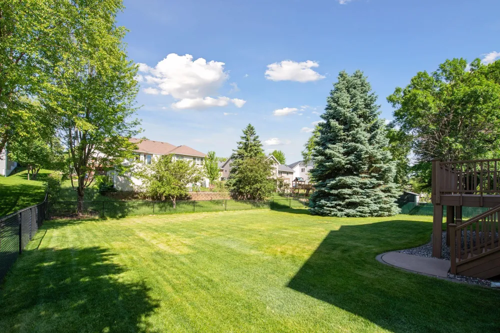 20911 Illinois Path Lakeville, MN 55044