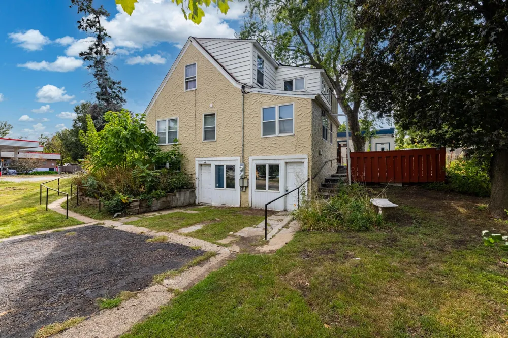 6404 Minnetonka Boulevard Saint Louis Park, MN 55426