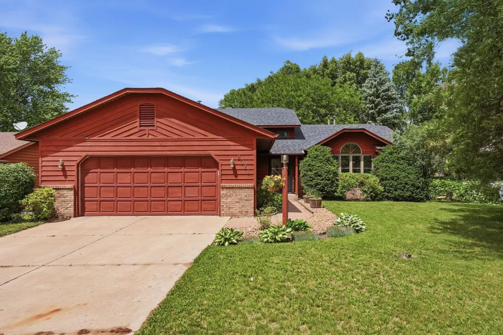 2021 17th Street S Saint Cloud, MN 56301
