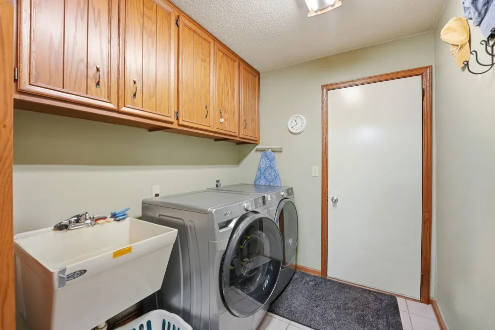 2021 17th Street S Saint Cloud, MN 56301