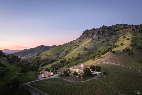 5870 Silverado Trail