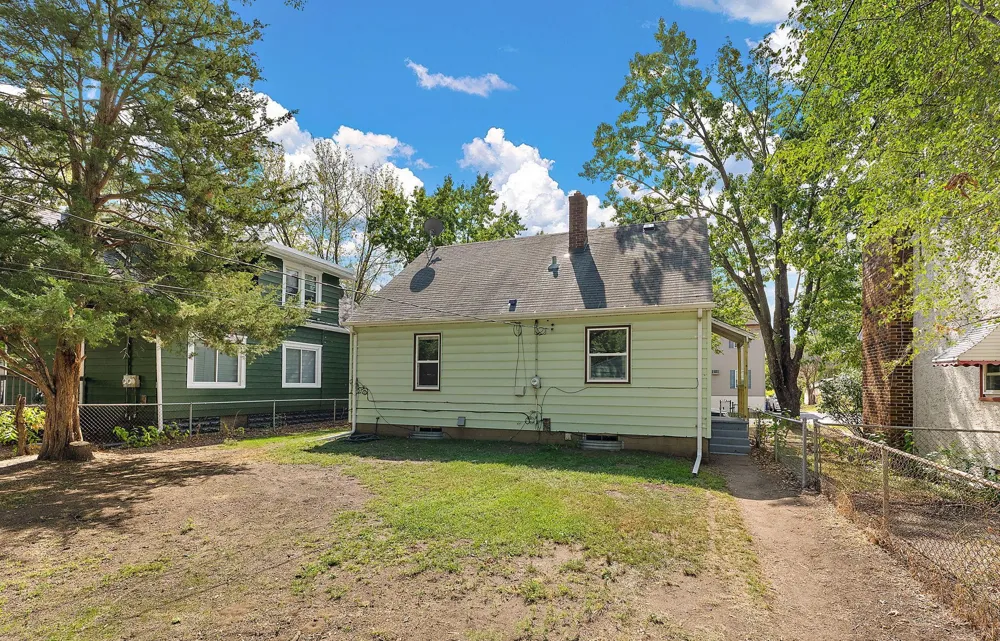1077 Blair Avenue Saint Paul, MN 55104