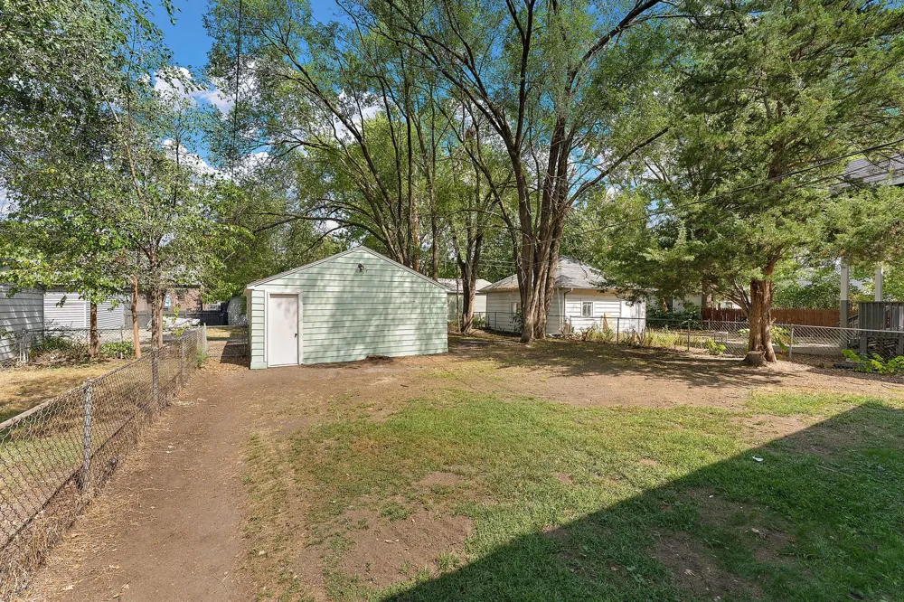 1077 Blair Avenue Saint Paul, MN 55104