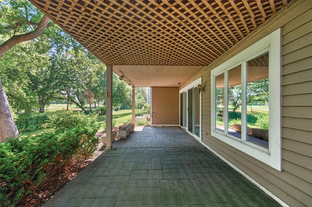 3631 Oakton Ridge Minnetonka, MN 55305