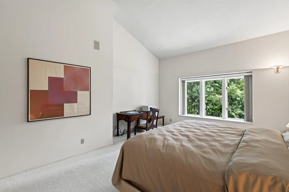 3631 Oakton Ridge Minnetonka, MN 55305