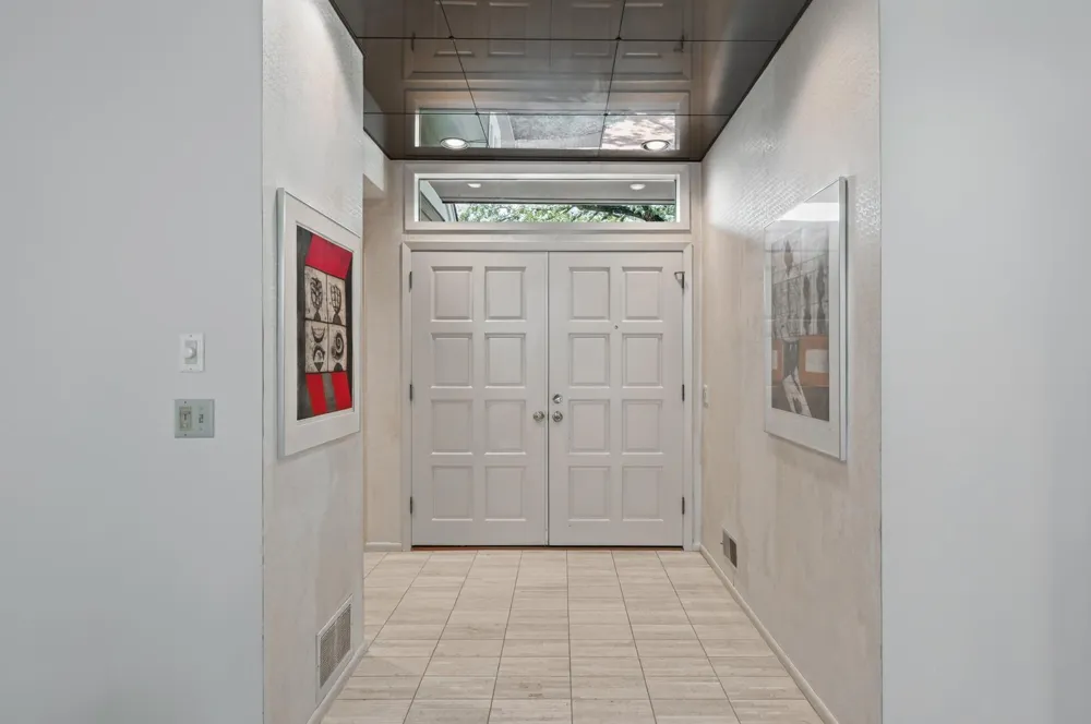 3631 Oakton Ridge Minnetonka, MN 55305