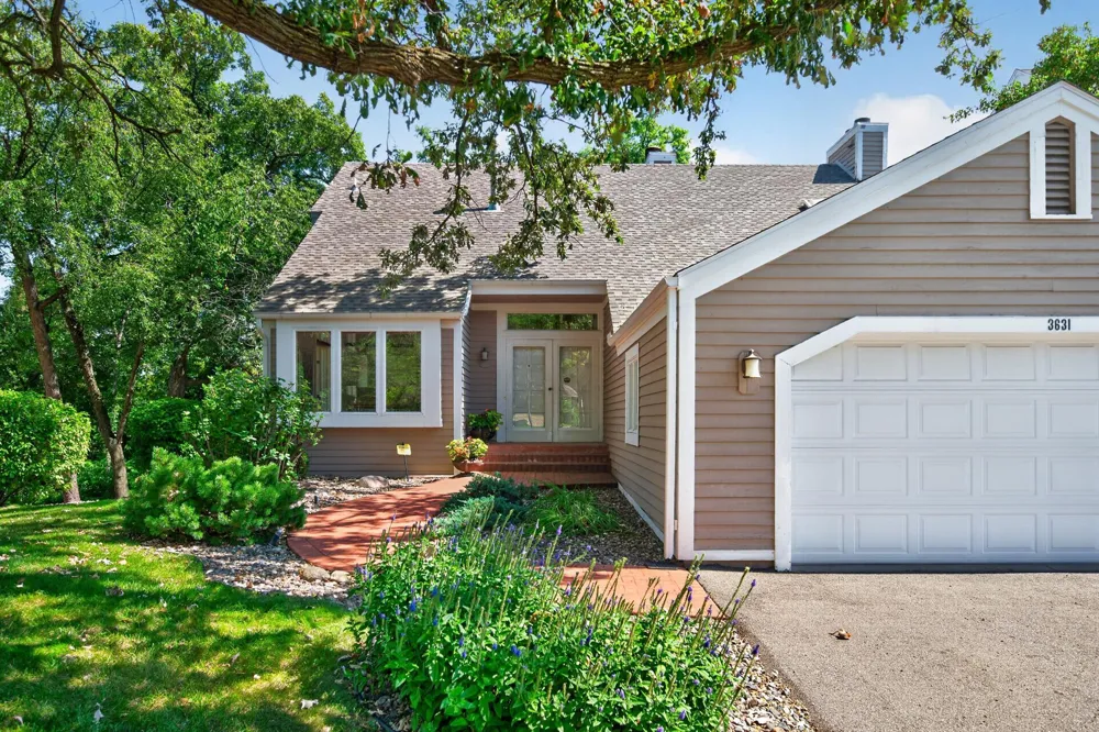 3631 Oakton Ridge Minnetonka, MN 55305