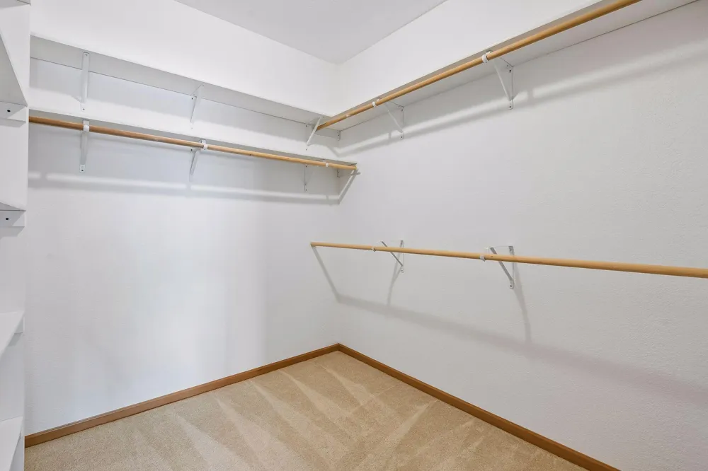 7100 Metro Boulevard #233 Edina, MN 55439