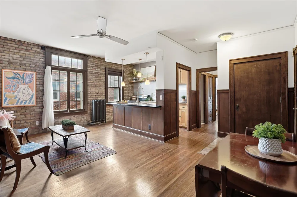 1216 Powderhorn Terrace #33 Minneapolis, MN 55407