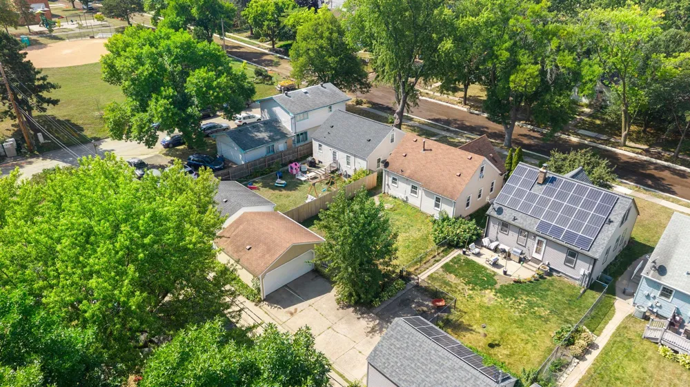 2849 Jersey Avenue S Saint Louis Park, MN 55426