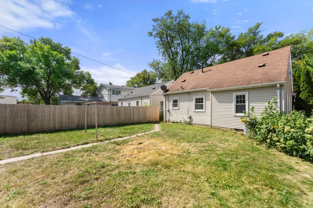 2849 Jersey Avenue S Saint Louis Park, MN 55426