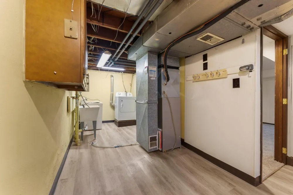 2849 Jersey Avenue S Saint Louis Park, MN 55426