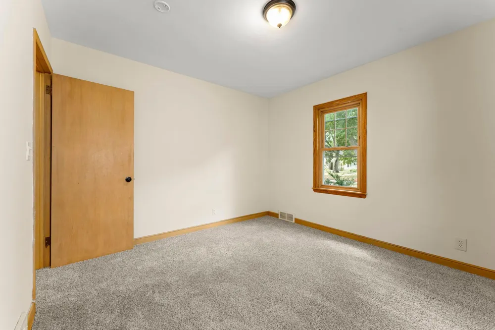 2849 Jersey Avenue S Saint Louis Park, MN 55426
