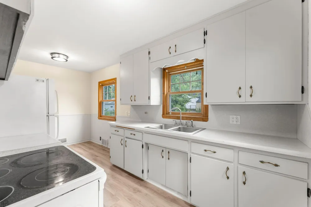 2849 Jersey Avenue S Saint Louis Park, MN 55426