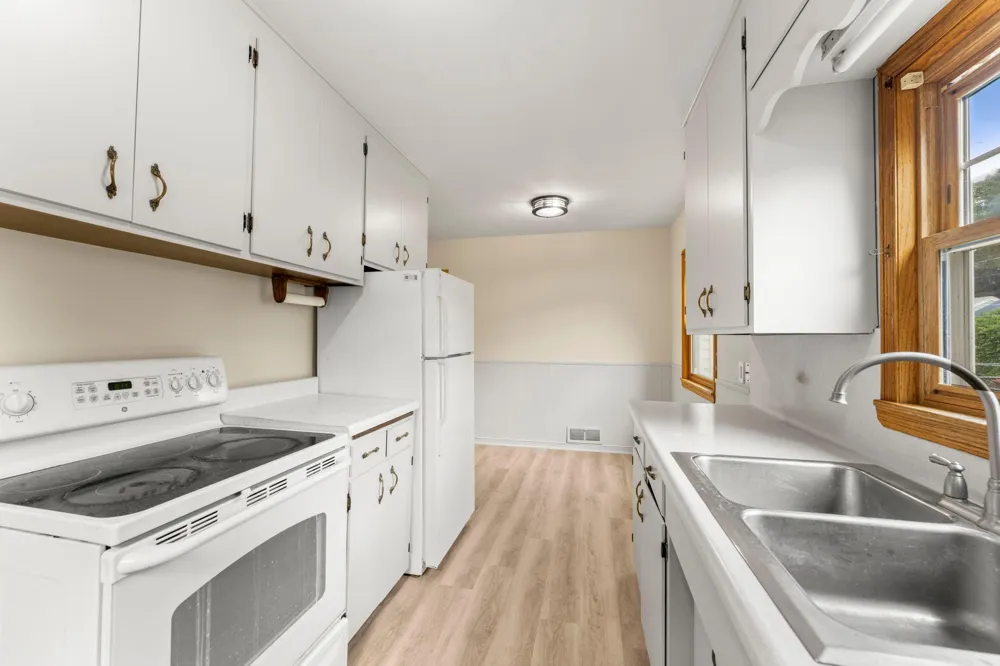 2849 Jersey Avenue S Saint Louis Park, MN 55426