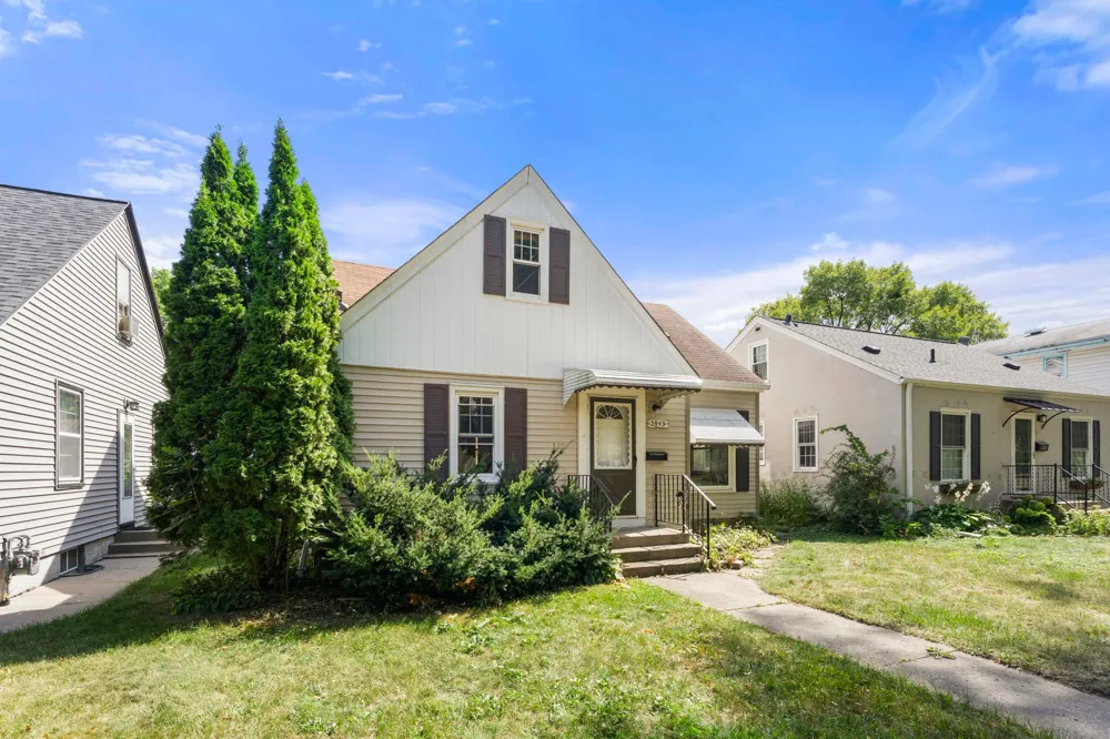 2849 Jersey Avenue S Saint Louis Park, MN 55426