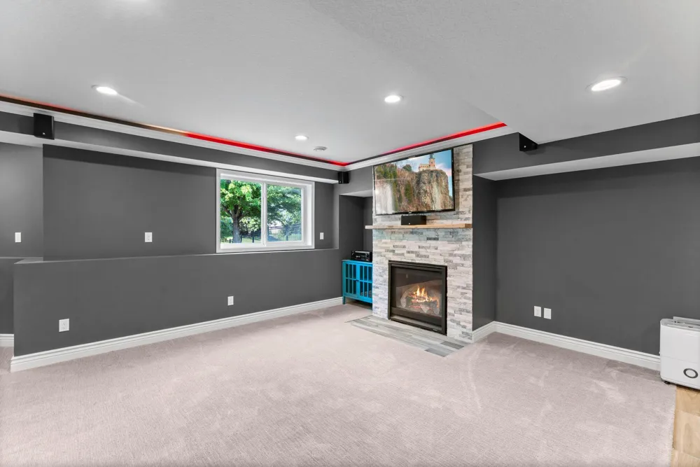 11282 68th Street NE Albertville, MN 55301