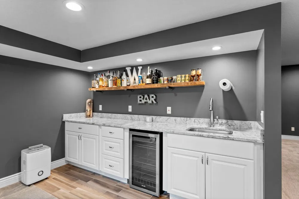 11282 68th Street NE Albertville, MN 55301