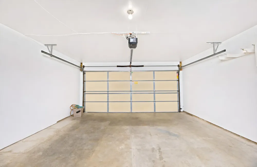 1896 Huntington Lane West Fargo, ND 58078