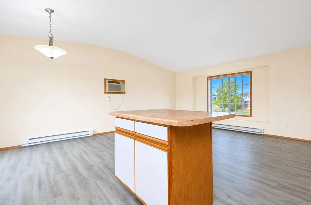 1896 Huntington Lane West Fargo, ND 58078