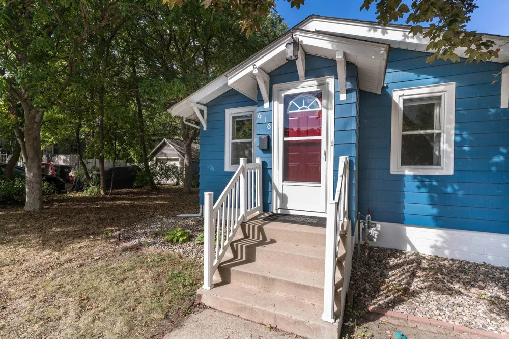 616 Lake Street Alexandria, MN 56308