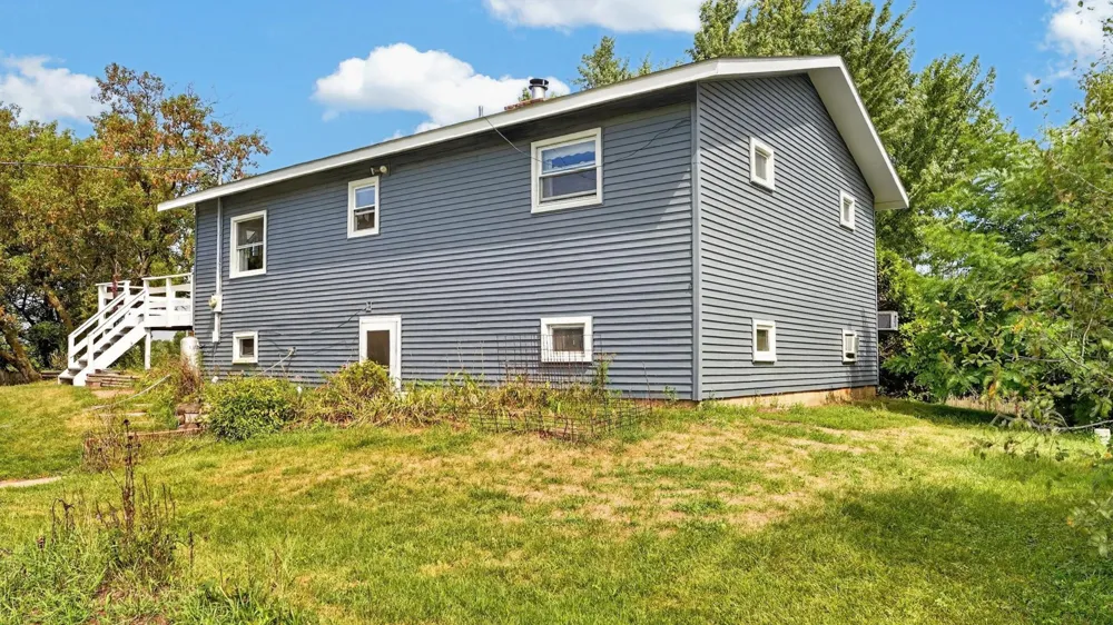 45620 Grand Avenue Harris, MN 55032