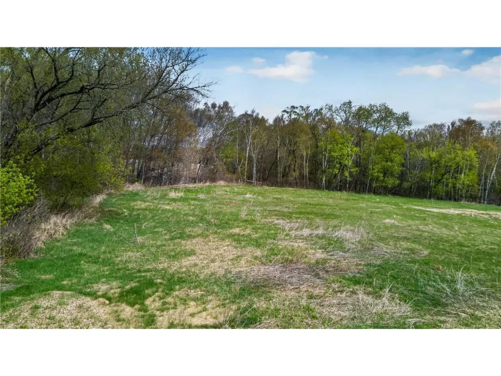 45620 Grand Avenue Harris, MN 55032