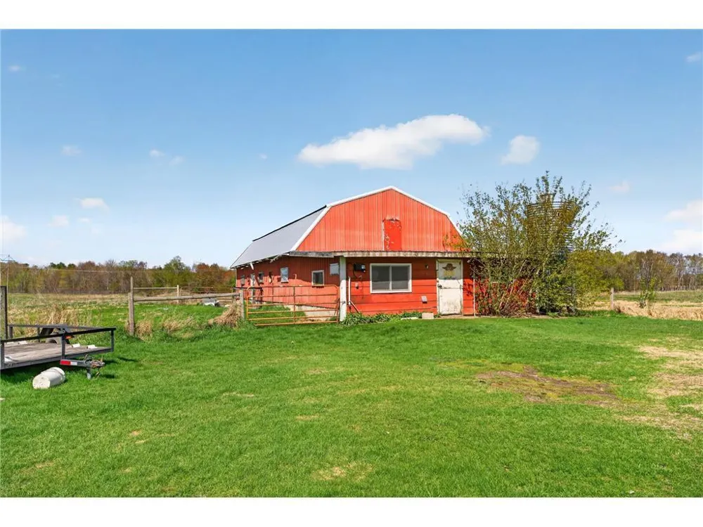45620 Grand Avenue Harris, MN 55032