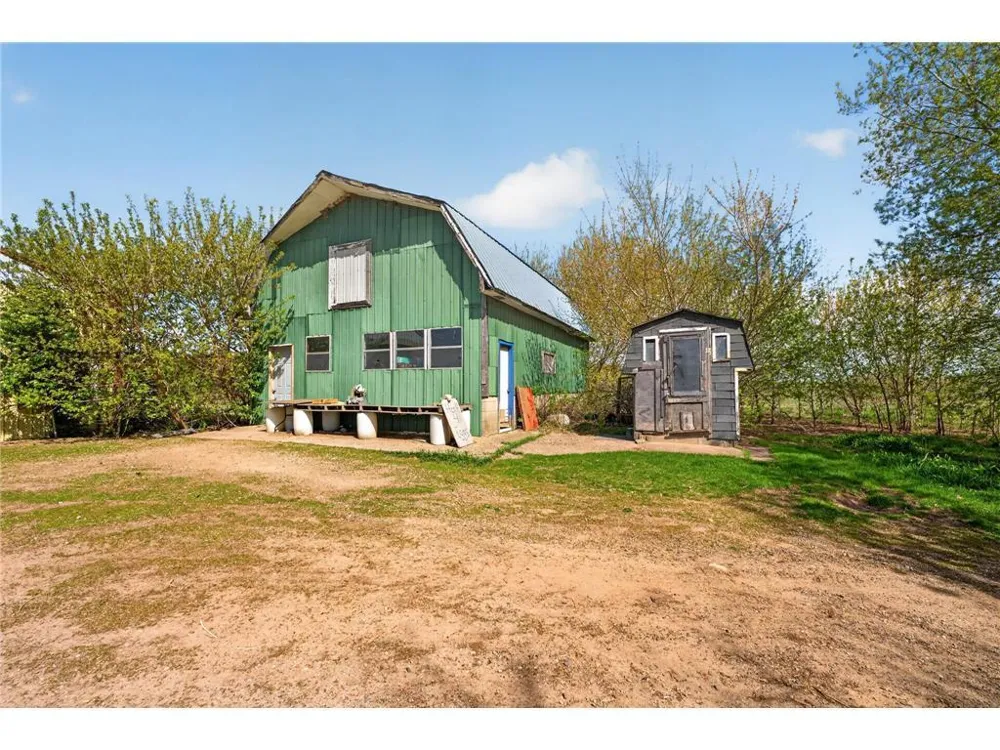 45620 Grand Avenue Harris, MN 55032