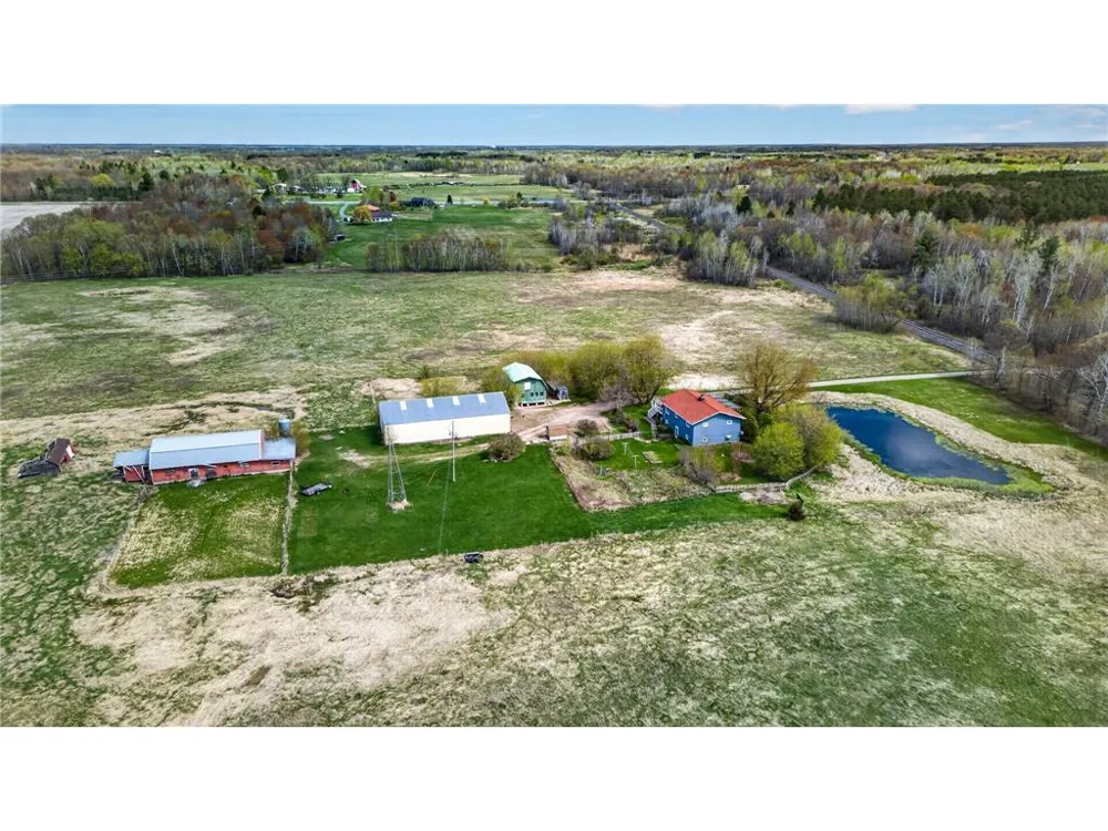 45620 Grand Avenue Harris, MN 55032