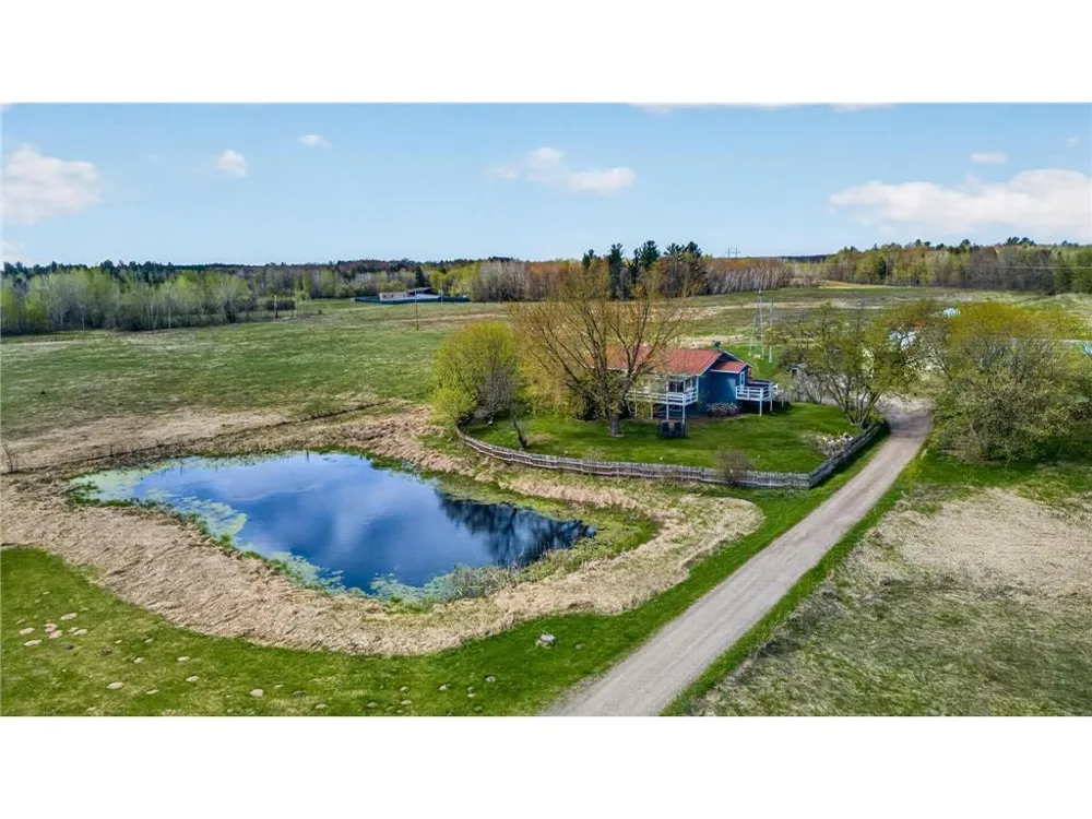 45620 Grand Avenue Harris, MN 55032