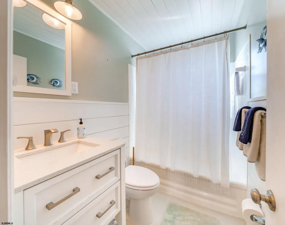 223 Ocean Road Ocean City, NJ 08226