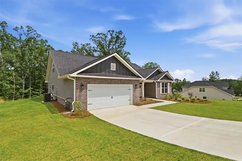 3340 Trevi Trail Douglasville, GA 30135