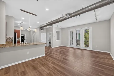 5300 Peachtree Road #1111