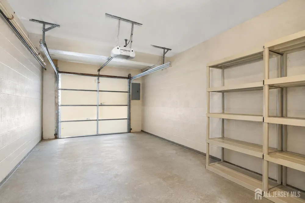 19 Rush Court East Brunswick, NJ 08816