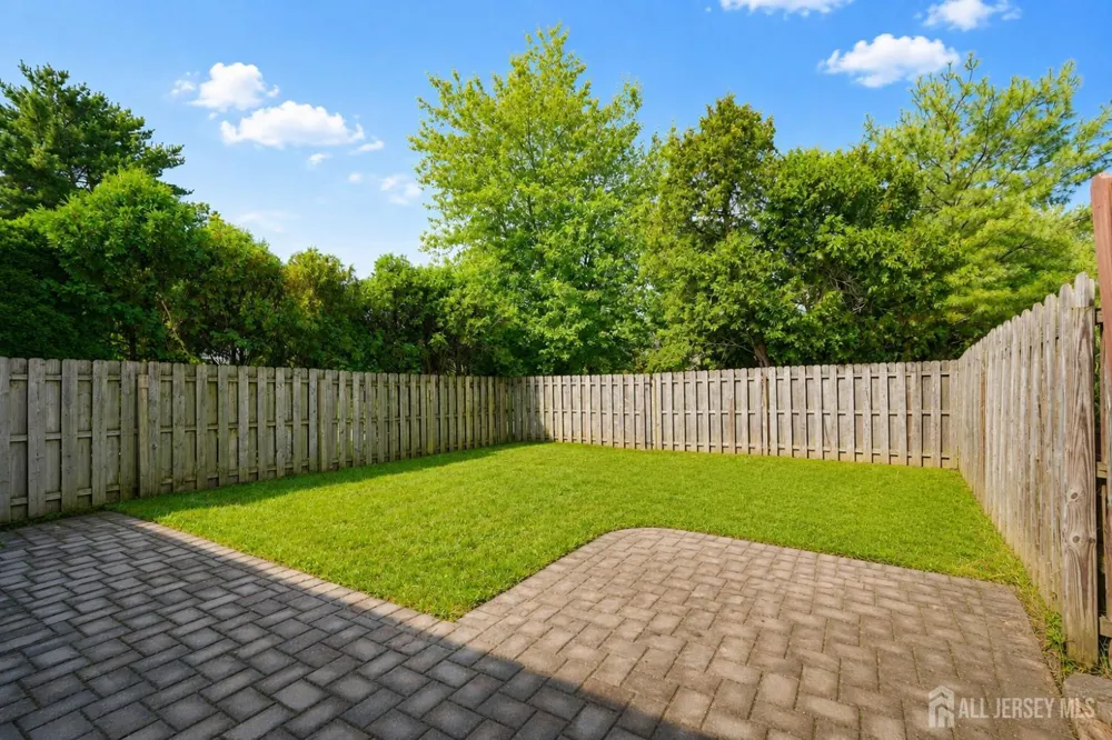 19 Rush Court East Brunswick, NJ 08816