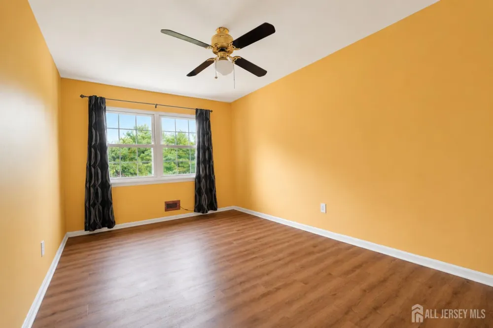 19 Rush Court East Brunswick, NJ 08816