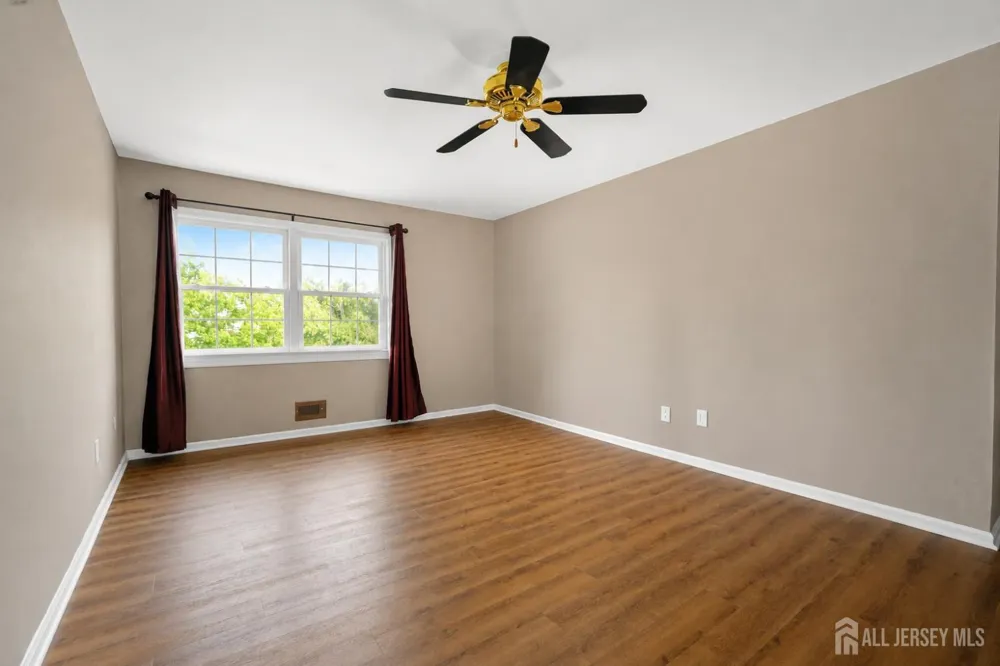 19 Rush Court East Brunswick, NJ 08816