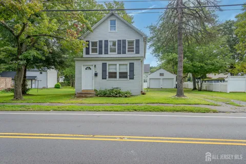 211 Main Street